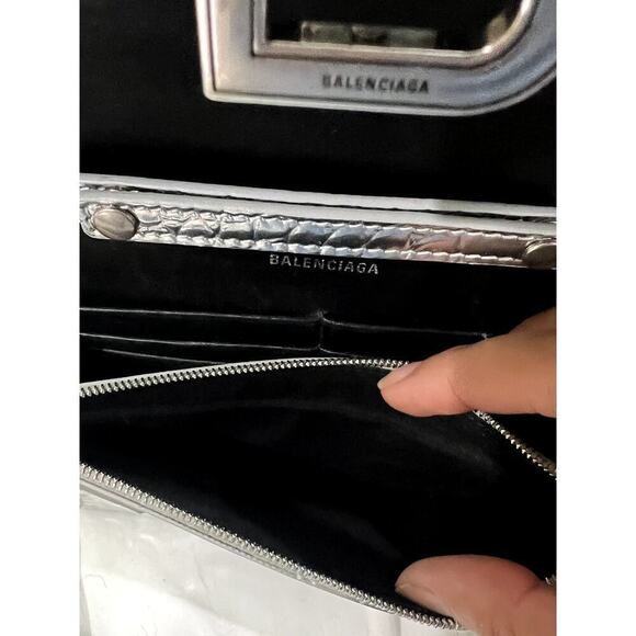 Balenciaga Silver Croc-Embossed Hourglass Chain Wallet - Picture 2 of 11